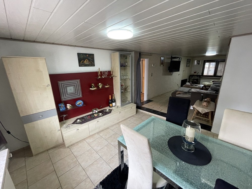 großes Einfamilien-Wohnhaus mit Garten, in der Nähe von Morbach -Hunsrück-