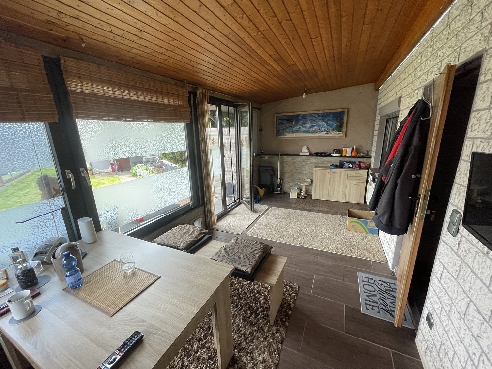 großes Einfamilien-Wohnhaus mit Garten, in der Nähe von Morbach -Hunsrück-