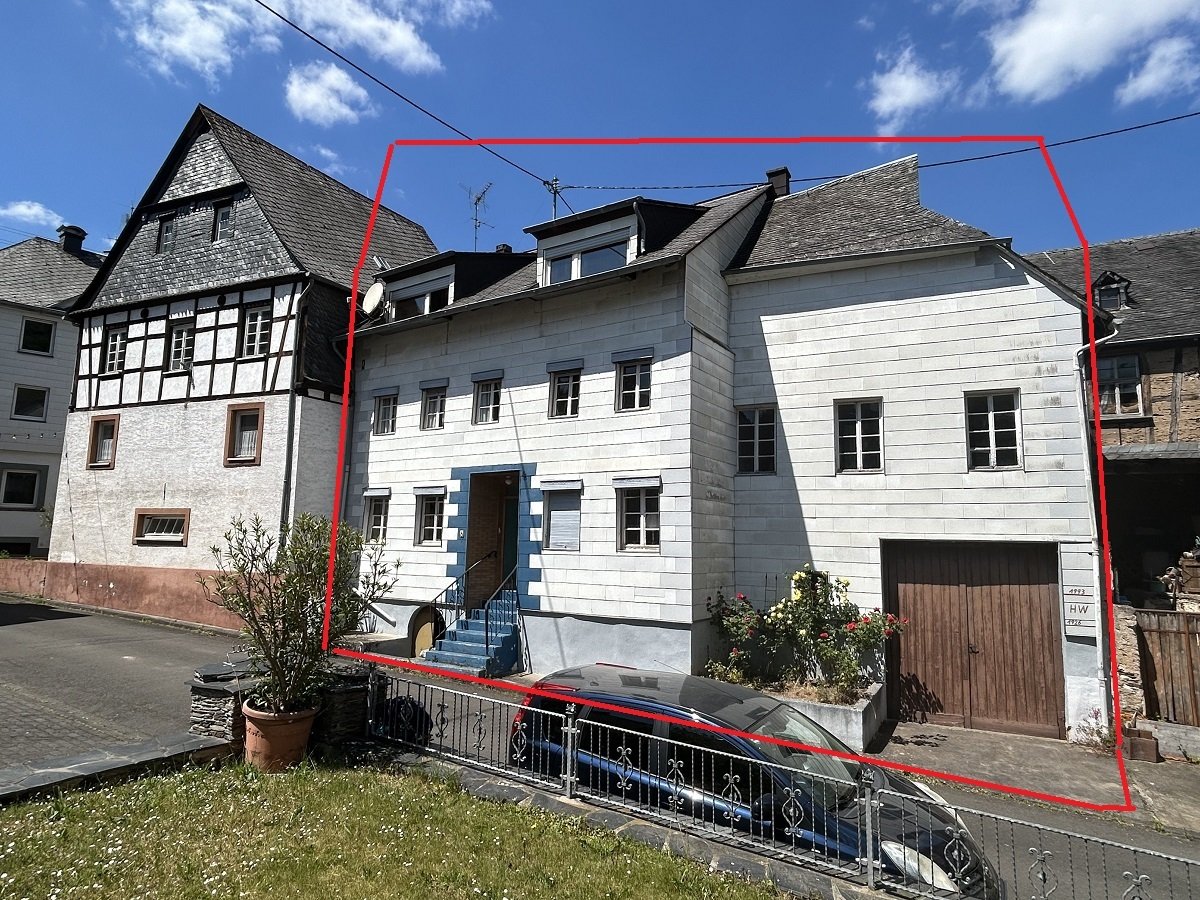 Handwerker aufgepasst: Wohnhaus mit schönem Garten an der Mosel