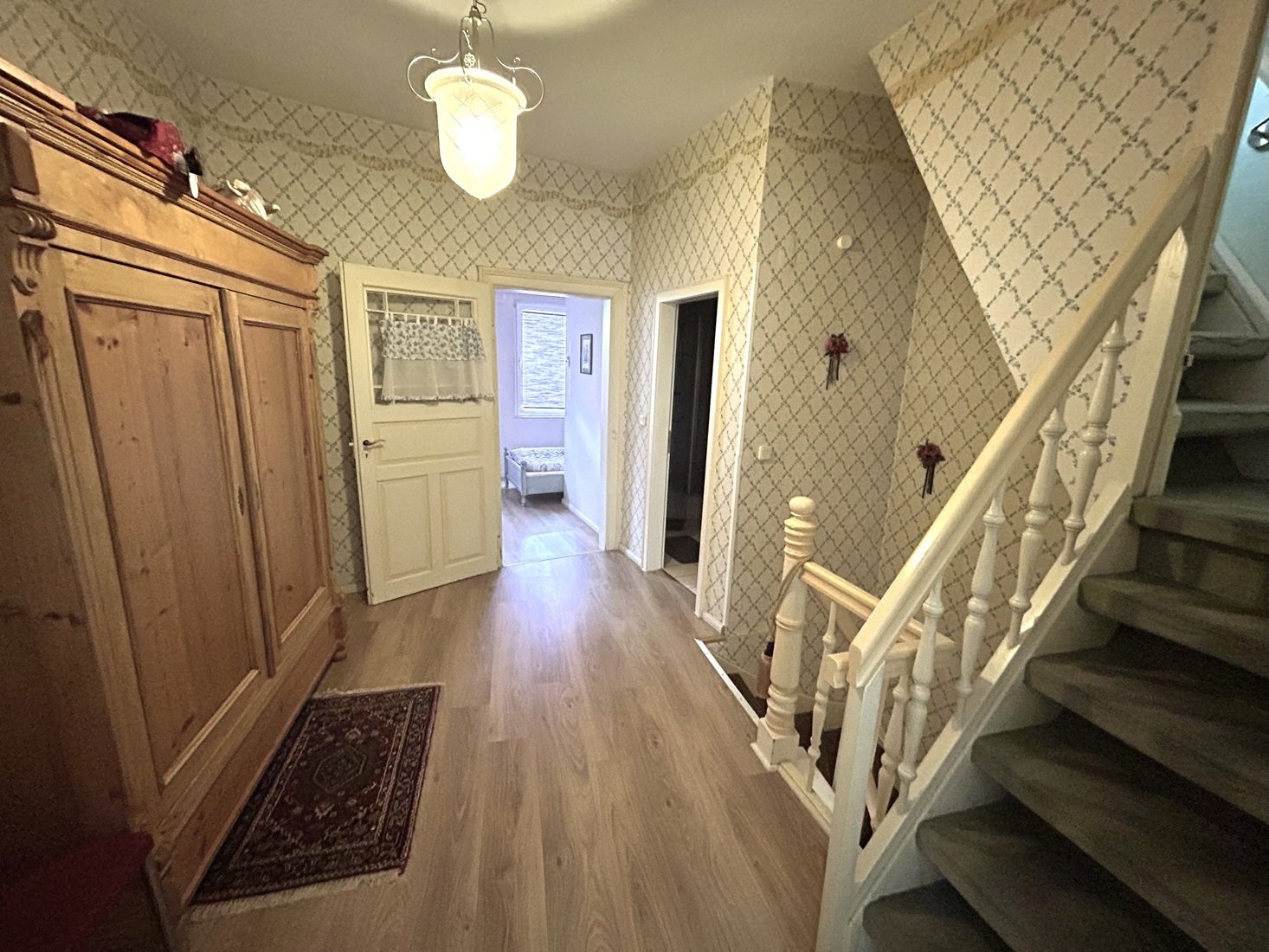 Ferien-Wohnhaus oder Familien-Wohnhaus in Traben-Trarbach/Mosel vollständig Möbeliert