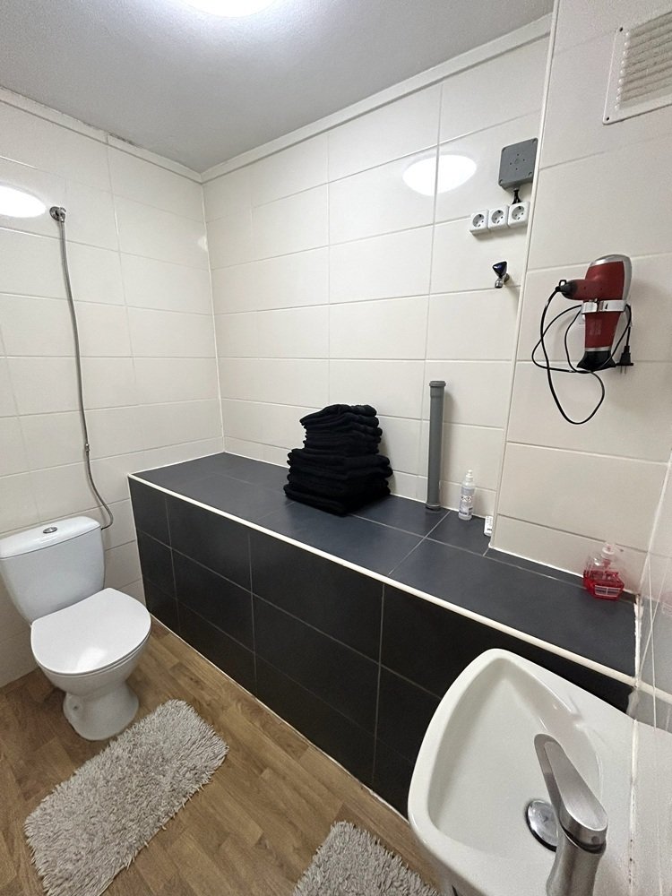 Stadthaus als Ferien- oder Familienwohnhaus nutzbar (vollständig möbeliert)