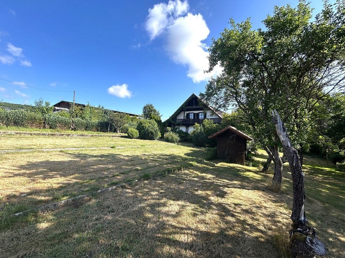 sehr solides und gut erhaltenes Einfamilien Wohnhaus im ruhigen Hunsrück Nähe Kirn / Bad-Kreuznach