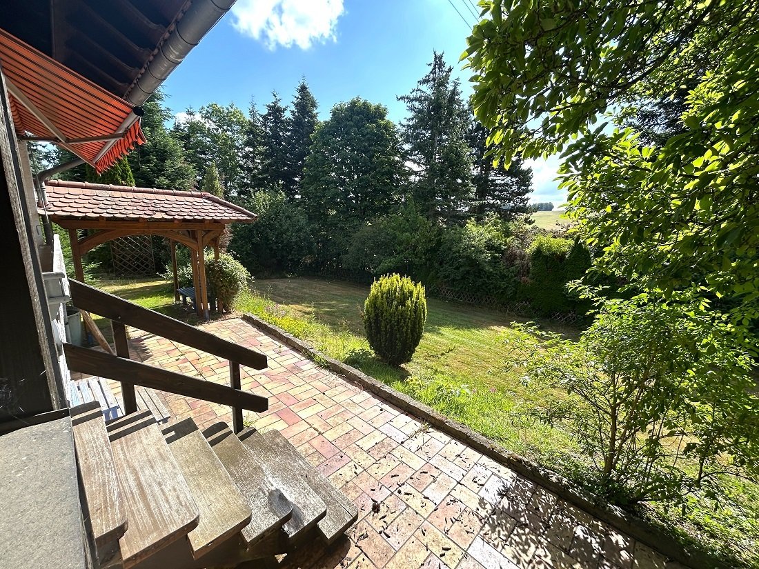 sehr solides und gut erhaltenes Einfamilien Wohnhaus im ruhigen Hunsrück Nähe Kirn / Bad-Kreuznach