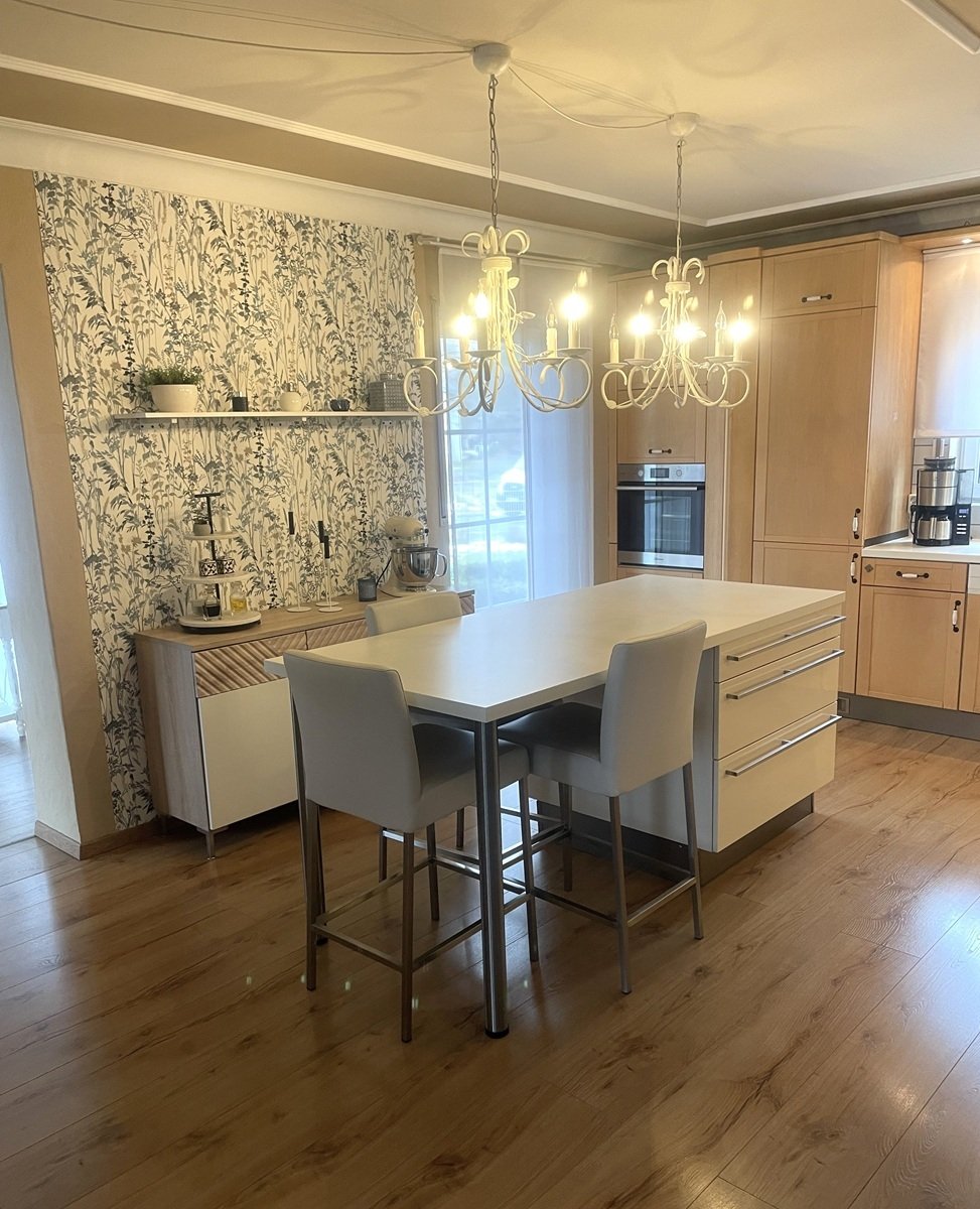 Elegantes und technisch hochwertiges Wohnhaus im Hunsrück  Nähe Kirn / Gewerbegebiet / Büro / Praxis oder Handwerk möglich 