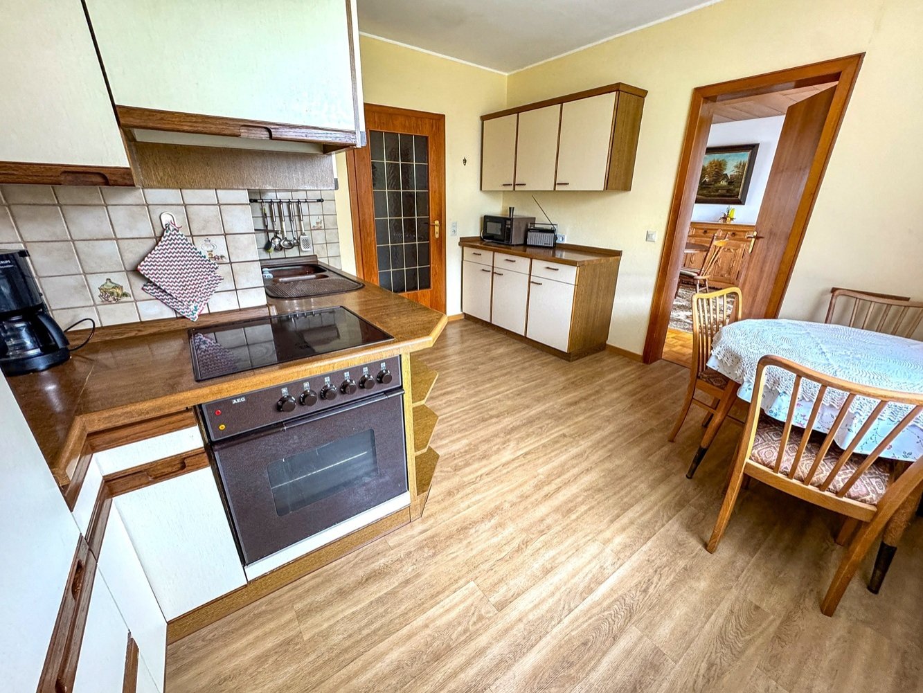 Rediteobjekt auch als Familien-Wohnhaus oder Wohnen mit Büro/Praxis = ein Haus mit zwei Einheiten