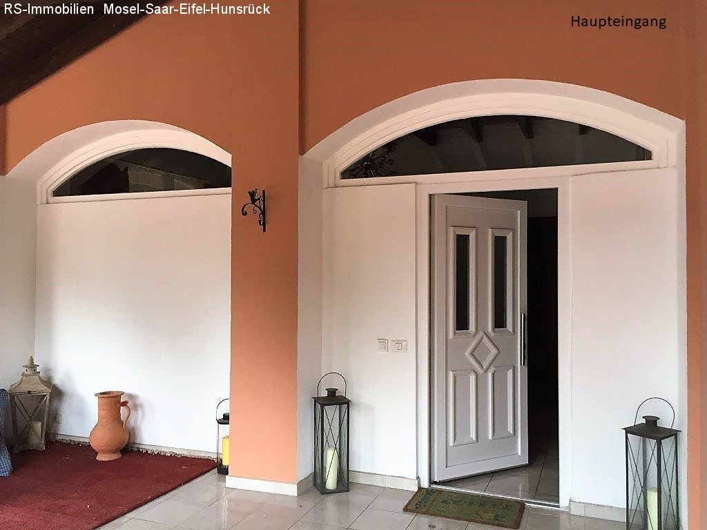 Villa in Italien Nähe Lago Maggiore, Varese und Mailand,  ruhiger, großer Garten und viel Grün