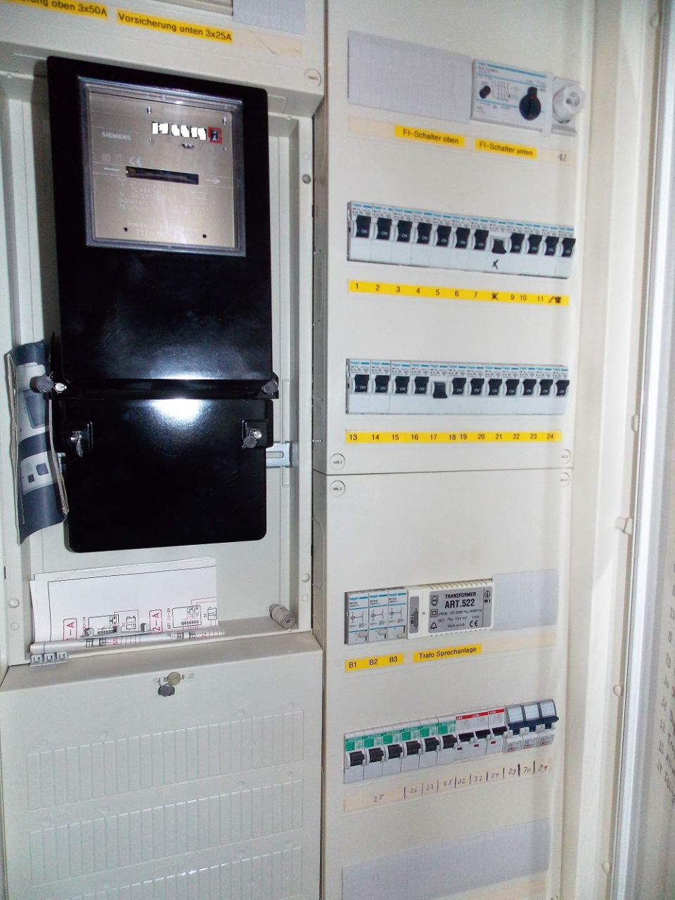 Elegantes und technisch hochwertiges Wohnhaus im Hunsrück  Nähe Kirn / Gewerbegebiet / Büro / Praxis oder Handwerk möglich 