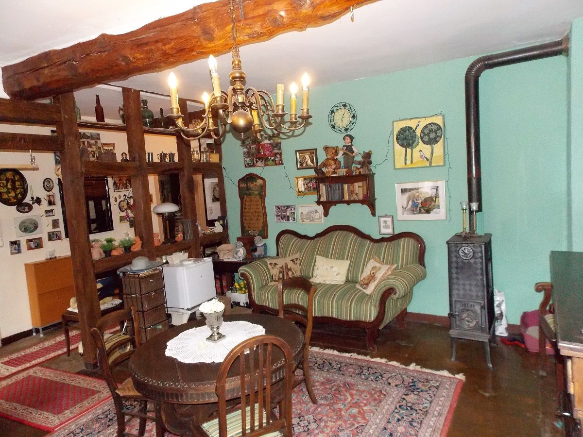 Gutshaus mit 4 Wohnungen, parkähnlichen Garten und zweitem Grundstück Nähe Bad-Sobernheim