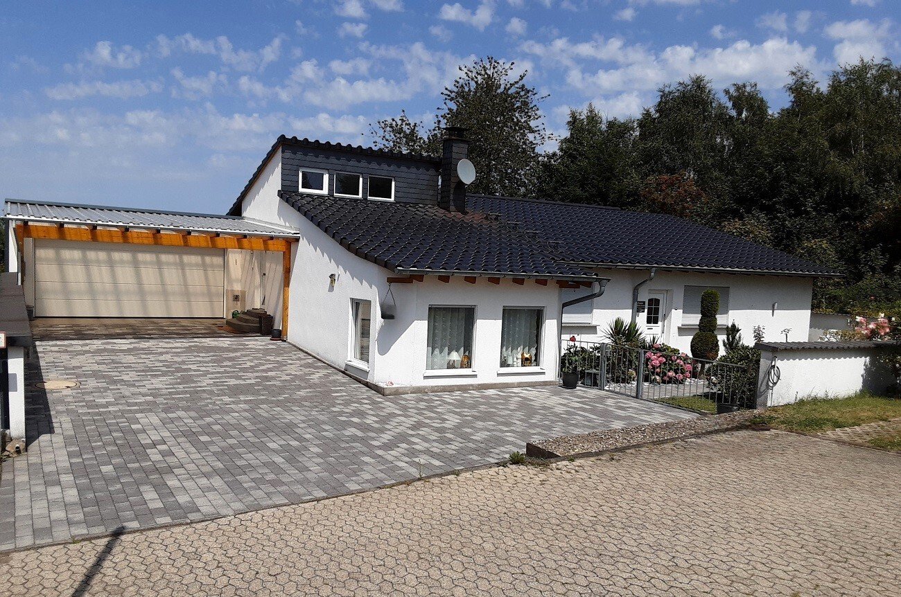 Einf. Wohnhaus im Bungalowstil -Seniorengerecht-