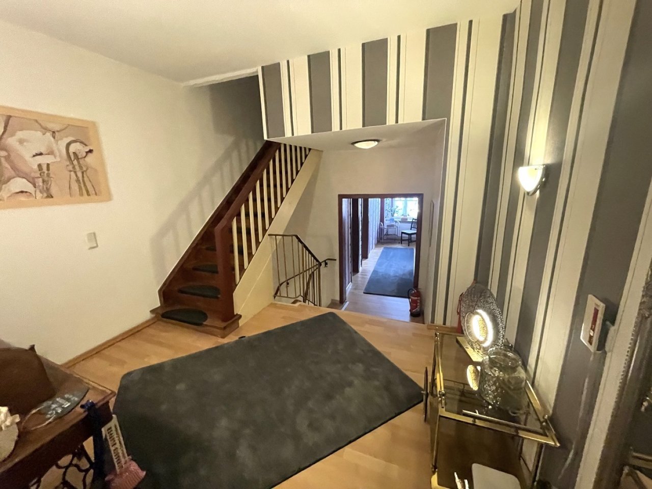 Treppenhaus zu den Gäste-Zimmern