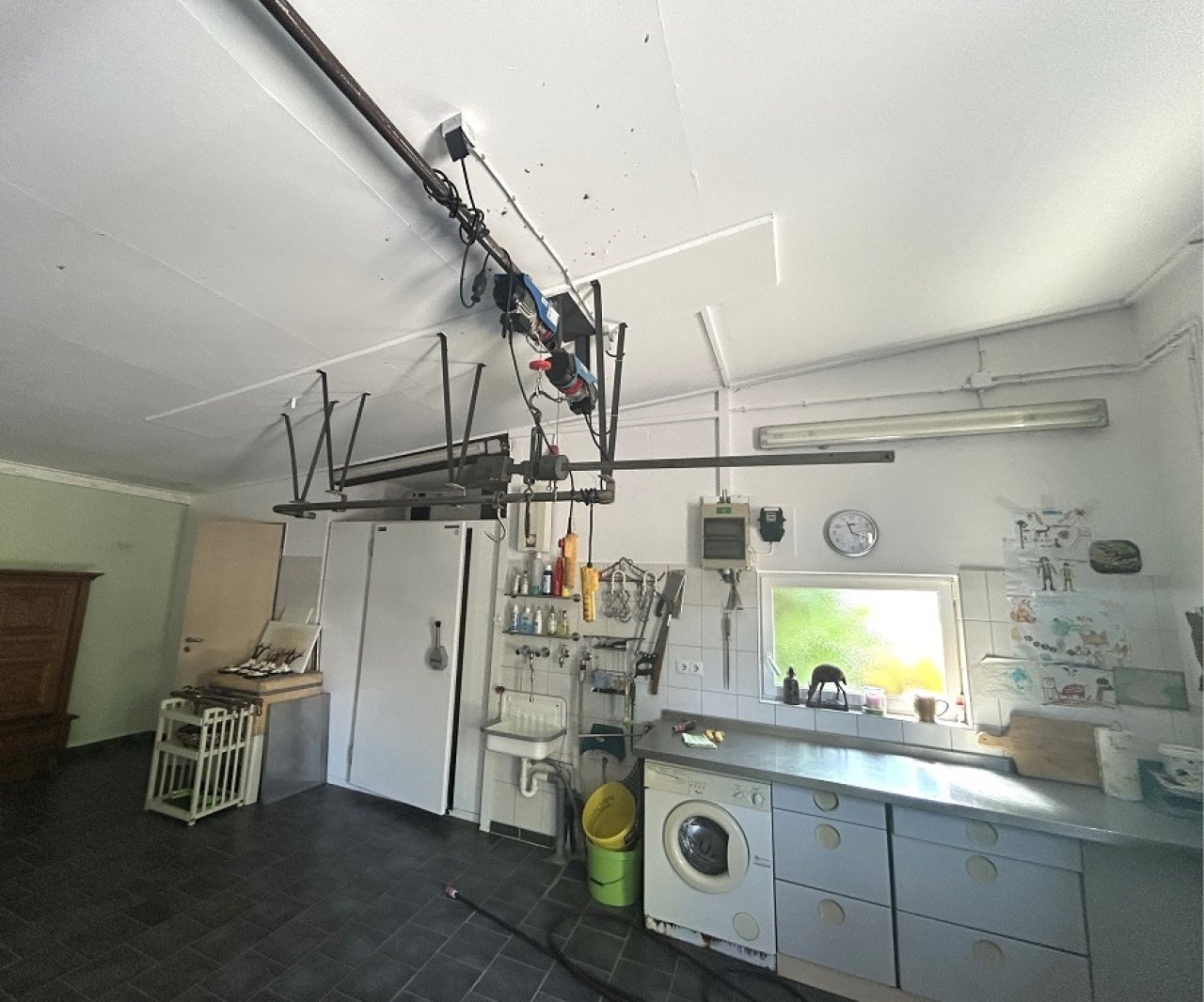 Garage mit viel Platz / Kühlhaus