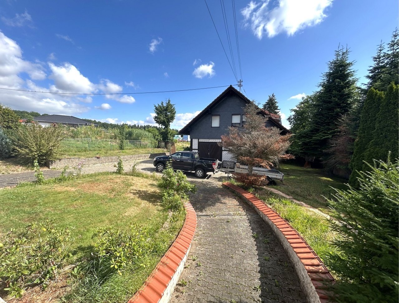 Haus 1 aus Sicht von Haus 2 EG