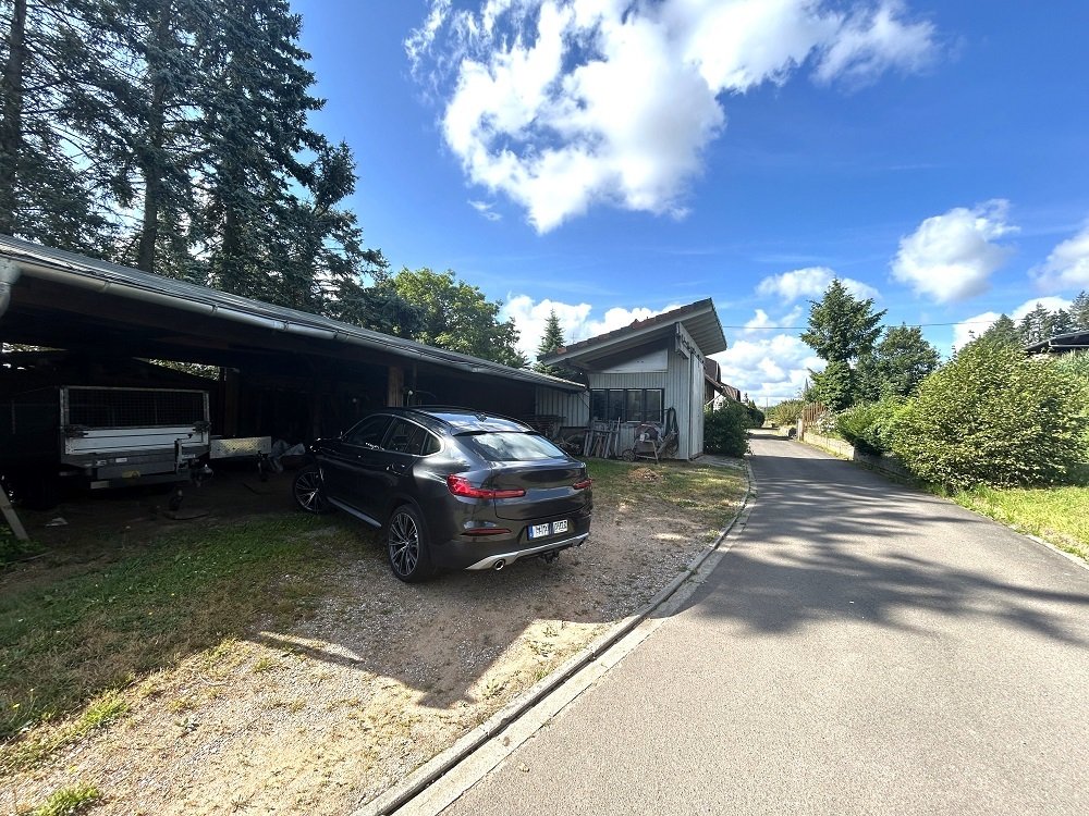 Carport und Scheune / Werkstatt Carport und Scheune / Werkstatt