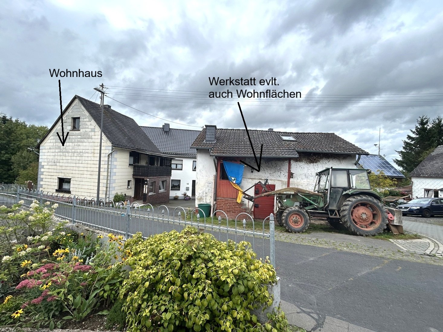 Wohnhaus / (Werkstatt optional zu kaufen möglich) Wohnhaus / (Werkstatt optional zu kaufen möglich)