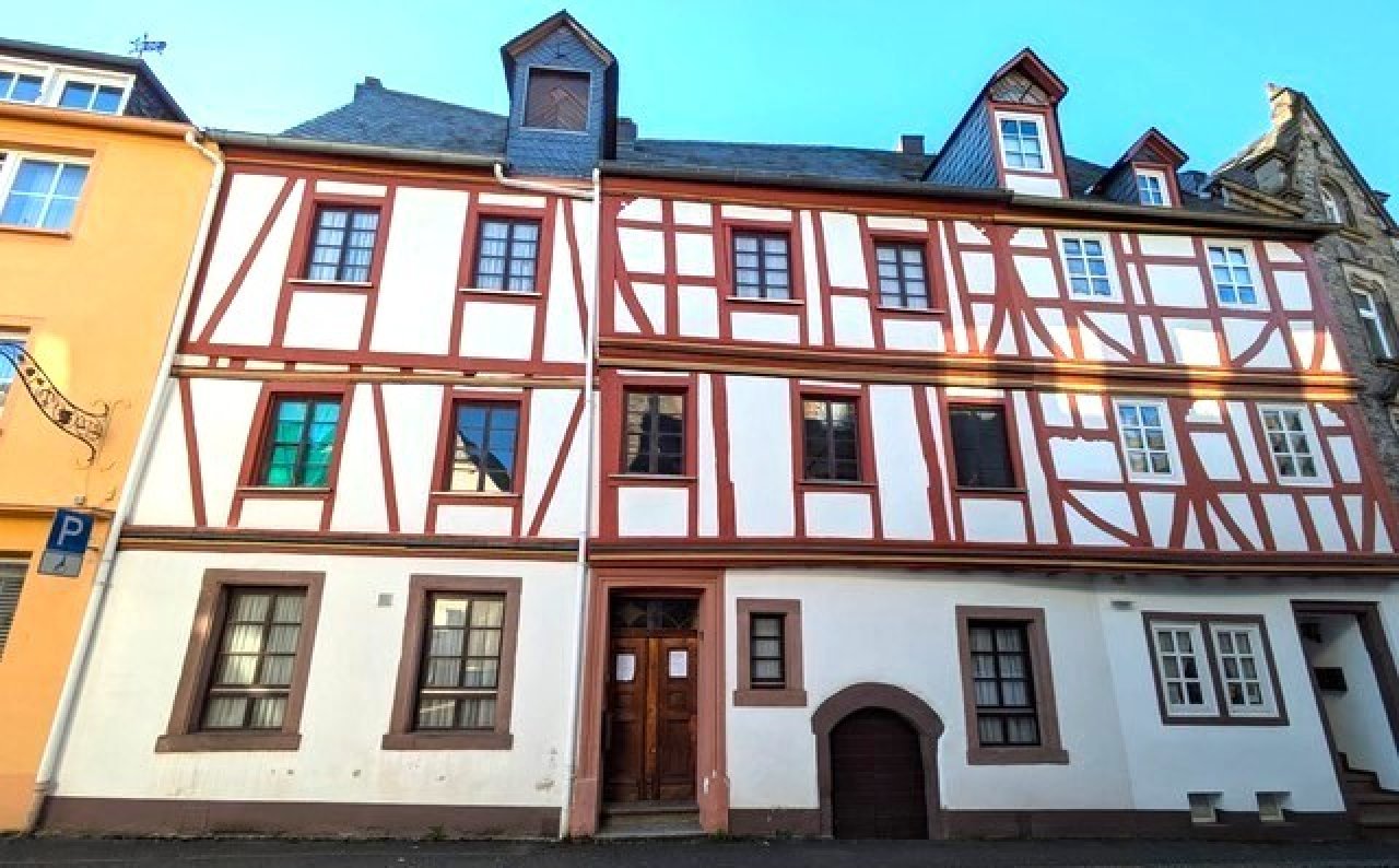 Fachwerk / ehemaliges Winzerhaus in Enkirch/Mosel