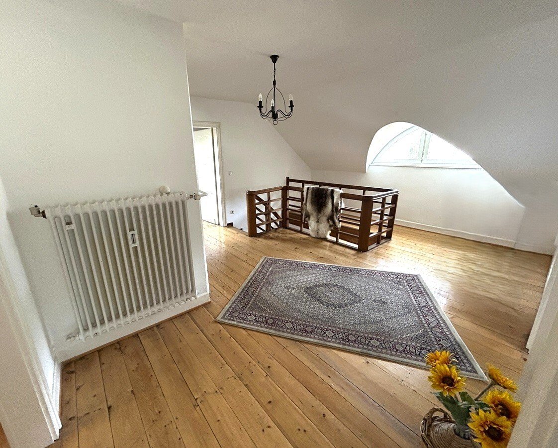 große Diele im Dachgeschoss der Villa große Diele im Dachgeschoss der Villa