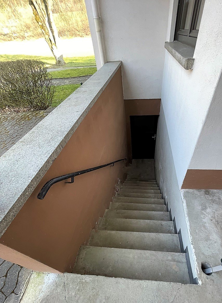 Treppe zum Keller unter dem Haus 