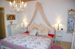romantische, individuelle und elegante Ausstattung romantische, individuelle und elegante Ausstattung