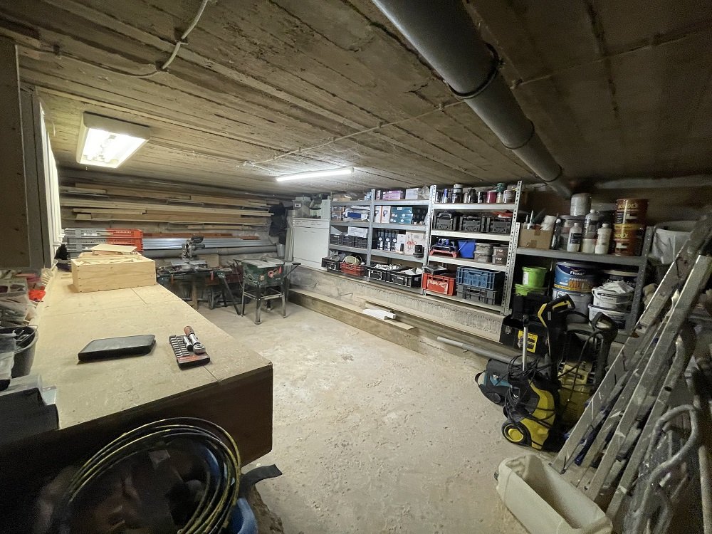 Hobby-Raum im Keller 
